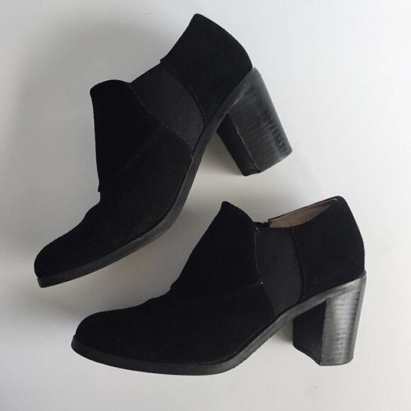 ELLEN TRACY ‘ Lenox’ Ankle Boot Size 7.5 - Picture 2 of 7